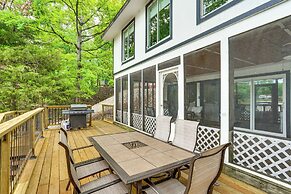 Lake of the Ozarks Home w/ Boat Dock & Kayaks