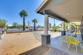Apartment 2 Mi to Chase Field & PHX Arena!