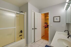 Lake Anna Retreat w/ Dock Access: Boating & Bbqs!