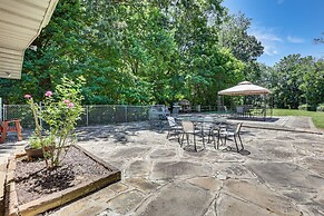 Lodge-style Home in Coshocton w/ Spacious Yard