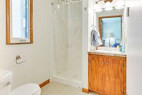 Lodge-style Home in Coshocton w/ Spacious Yard