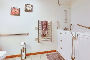 Lodge-style Home in Coshocton w/ Spacious Yard