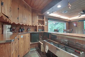 Lodge-style Home in Coshocton w/ Spacious Yard