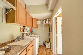 12 Mi to Tonto Natural Bridge SP: Cabin w/ Patio!