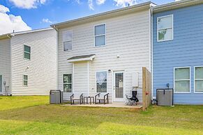 Walk to Dog Park & Playground: Hampton Haven!