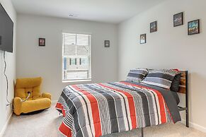 Walk to Dog Park & Playground: Hampton Haven!