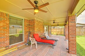 12 Mi to Dtwn Houston: Family-friendly Home!