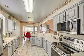 12 Mi to Dtwn Houston: Family-friendly Home!