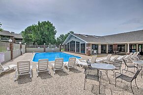 1 Mi to 76 Strip: Family Condo in Branson!