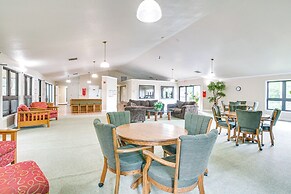 1 Mi to 76 Strip: Family Condo in Branson!