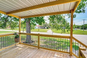 12 Mi to Possum Kingdom Lake: Graford Getaway!