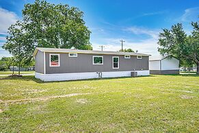 12 Mi to Possum Kingdom Lake: Graford Getaway!