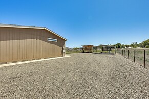 10 Mi to Aztec Ruins: Family Home w/ Large Yard!