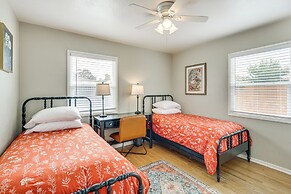 7 Mi to Dtwn San Diego: Home w/ Furnished Patio!