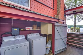 Dock + Fire Pit: Secluded Cottage in Denmark