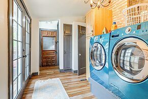 Walk to Dtwn: Home w/ Vintage Charm in Cañon City!