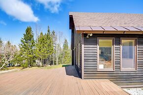 6 Mi to Lake & State Park: Hideaway in Elmore!