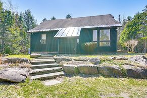 6 Mi to Lake & State Park: Hideaway in Elmore!