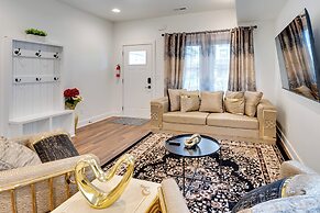 3 Mi to Newfields: Central Indy Retreat