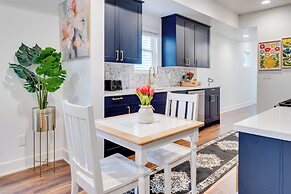 3 Mi to Newfields: Central Indy Retreat