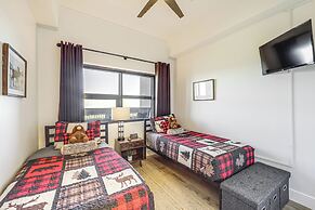 3 Mi to Sugar Mtn Ski Resort: Retreat w/ Pool!