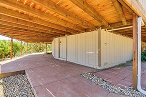 Deck + Views: Scenic Yosemite Lakes Retreat