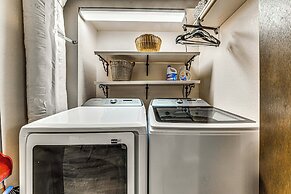 15 Mi to Ski Apache: Getaway w/ Balcony in Ruidoso