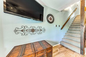 15 Mi to Ski Apache: Getaway w/ Balcony in Ruidoso