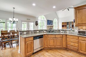 Home on Lake Lanier w/ Dock & Water Views