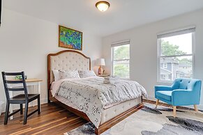 3 Mi to Dtwn: Dog-friendly Gem in Indianapolis!