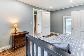 Near Lake & Wineries: Spacious Union Springs Home!