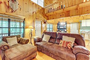 Cozy Cohutta Cabin: Creekside Cabin in Ellijay!