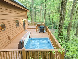 Cozy Cohutta Cabin: Creekside Cabin in Ellijay!
