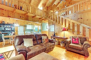 Cozy Cohutta Cabin: Creekside Cabin in Ellijay!
