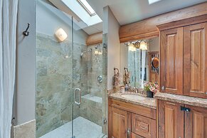 Sauna & Hot Tub: Mtn-view Retreat in Silverthorne!