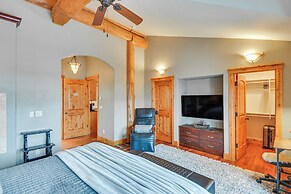 Sauna & Hot Tub: Mtn-view Retreat in Silverthorne!