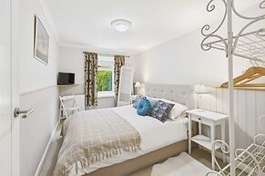 Host Stay The Fairways