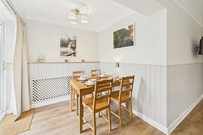 Host Stay The Fairways