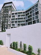 Unique 2 BDR Apartment at Loxwood House With Rooftop Pool and Gym