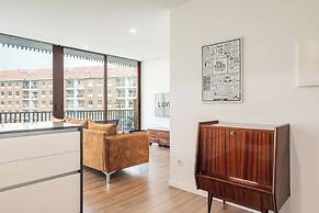 Liiiving - Warm Vintage Apartment