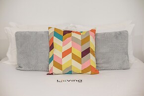 Liiiving - Warm Vintage Apartment