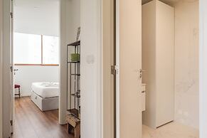 Liiiving - Warm Vintage Apartment