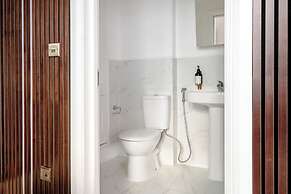 Elegant Mayfair Studio Apartment
