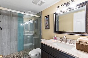 Kihei Beach, #210 2 Bedroom Condo