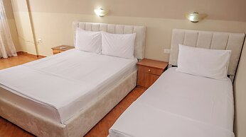 Dolanit Hotels Vila e Drurit