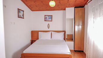 Dolanit Hotels Vila e Drurit