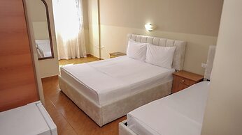 Dolanit Hotels Vila e Drurit