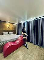 Phuong Hoang Hotel HP by BAY LUXURY