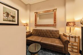 Casa 1862 Heritage Suites by Stay Unique