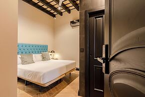 Casa 1862 Heritage Suites by Stay Unique